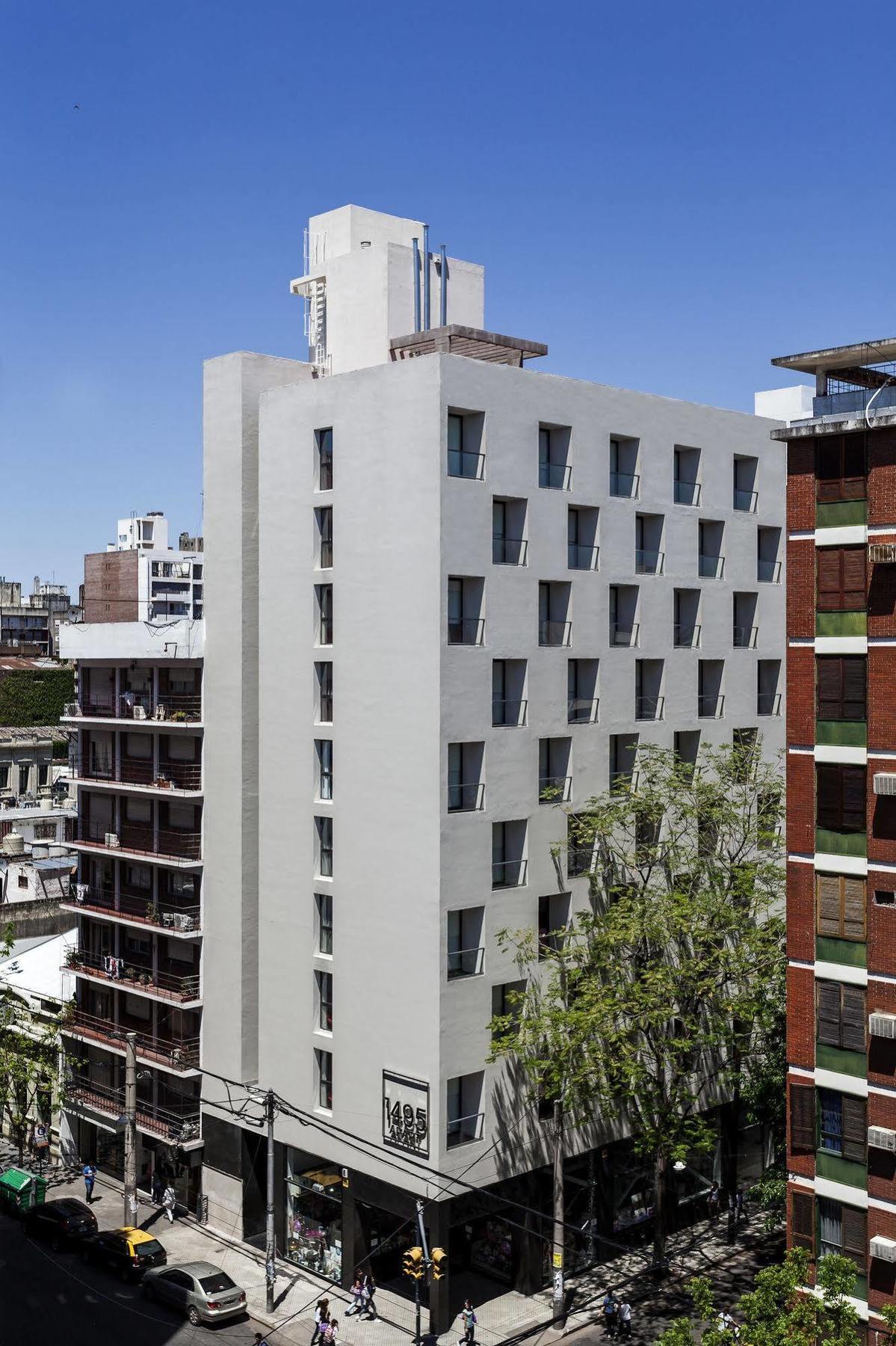 1495 Apart Rosario Luaran gambar